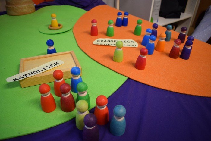 Spielfiguren (Foto: fundus-medien.de)