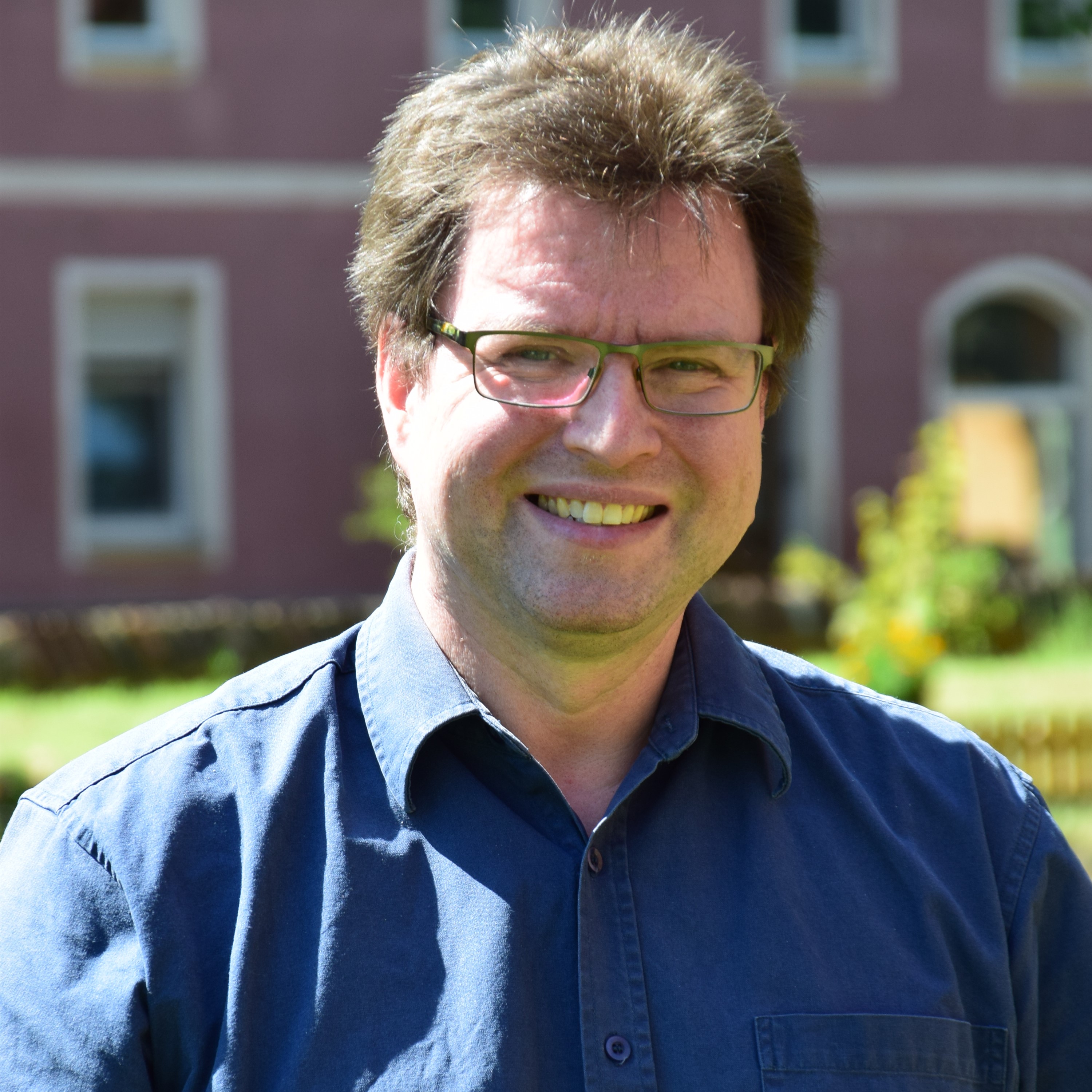 Pfarrer Tobias Kampf